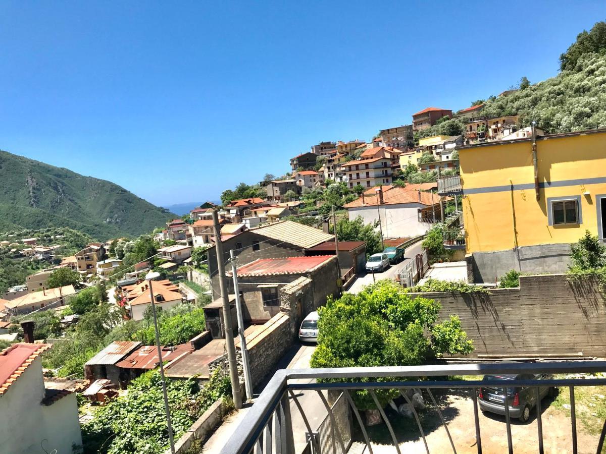 بيمونت B&B Donnamaria المظهر الخارجي الصورة
